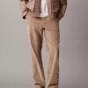 Pantalon chino droit en velours côtelé style années 90 Pantalon chino droit en velours côtelé style années 90