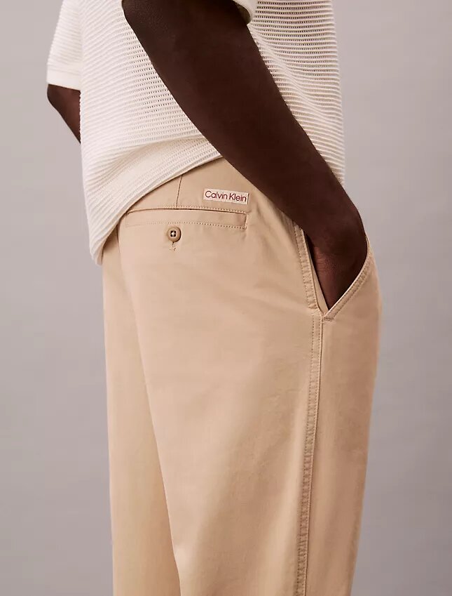 Pantalon chino droit standard Pantalon chino droit standard
