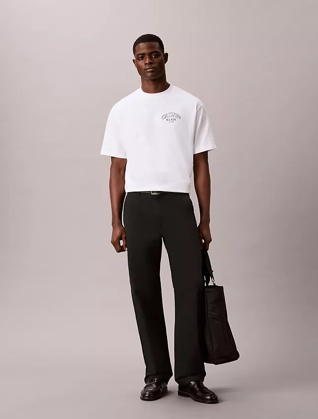 Pantalon chino droit style années 90 Pantalon chino droit style années 90