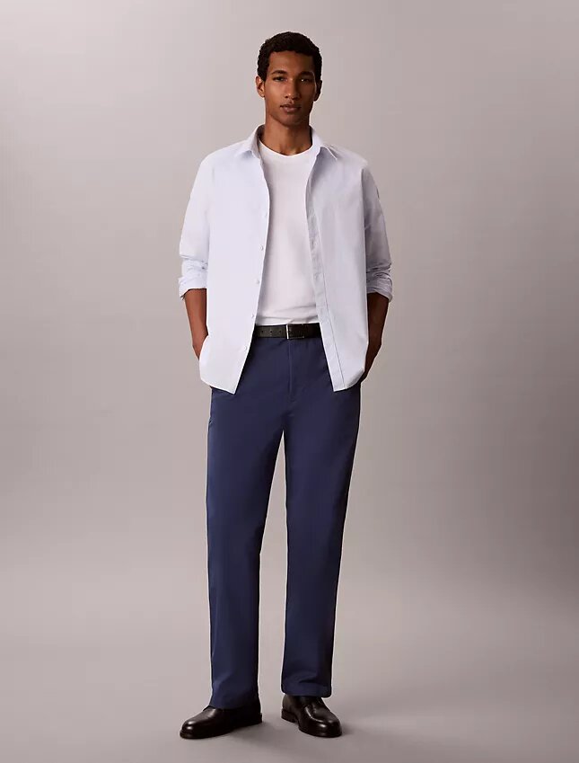 Pantalon chino droit style années 90 Pantalon chino droit style années 90
