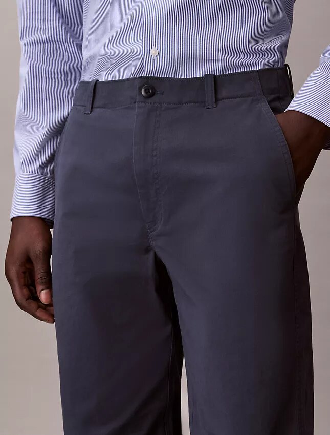 Pantalon chino droit style années 90 Pantalon chino droit style années 90