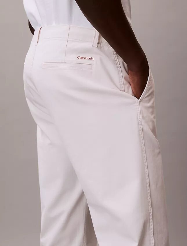 Pantalon chino droit style années 90 Pantalon chino droit style années 90