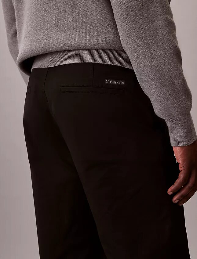Pantalon chino droit style années 90 Pantalon chino droit style années 90