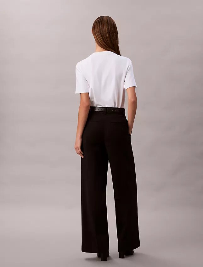 Pantalon chino en Cotton Stretch à jambes larges Pantalon chino en Cotton Stretch à jambes larges