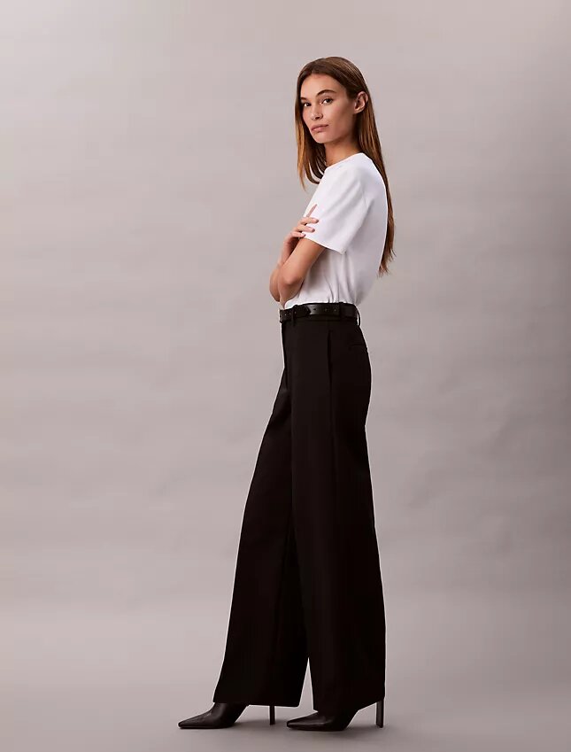 Pantalon chino en Cotton Stretch à jambes larges Pantalon chino en Cotton Stretch à jambes larges