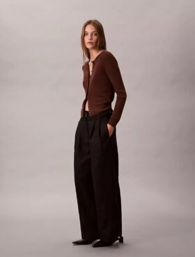 Pantalon chino à jambes larges ajustables