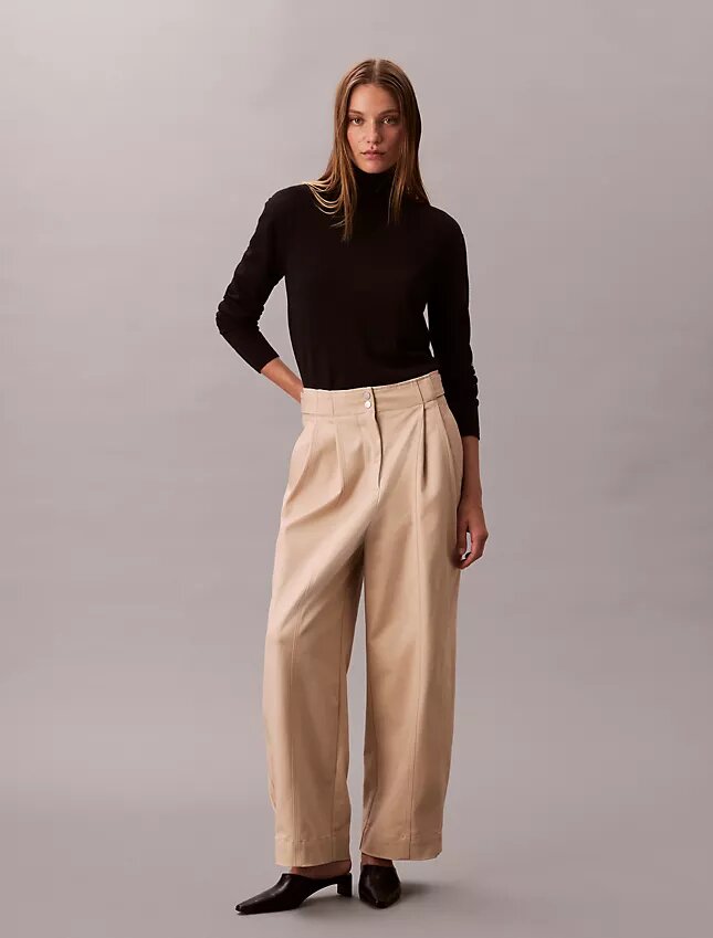 Pantalon chino à jambes larges ajustables Pantalon chino à jambes larges ajustables