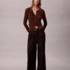 Pantalon chino à jambes larges ajustables Pantalon chino à jambes larges ajustables