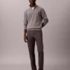 Pantalon chino slim en satin de coton Pantalon chino slim en satin de coton