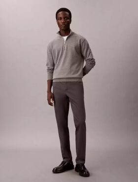 Pantalon chino slim en satin de coton