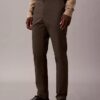 Pantalon chino slim en satin de coton Pantalon chino slim en satin de coton