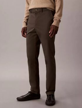 Pantalon chino slim en satin de coton