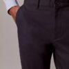 Pantalon chino slim en satin de coton Pantalon chino slim en satin de coton