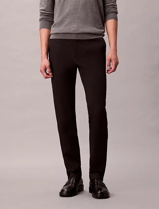 Pantalon chino slim en satin de coton Pantalon chino slim en satin de coton