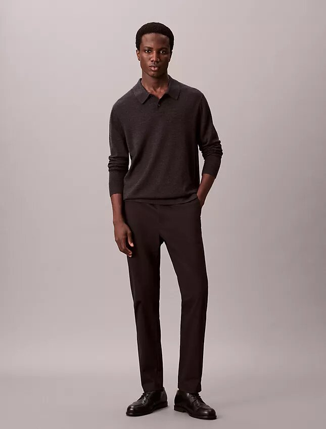 Pantalon chino slim fuselé en satin de coton Pantalon chino slim fuselé en satin de coton