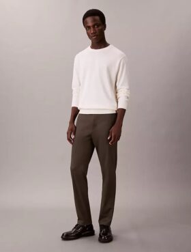 Pantalon chino slim fuselé en satin de coton