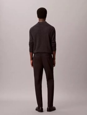 Pantalon chino slim fuselé en satin de coton