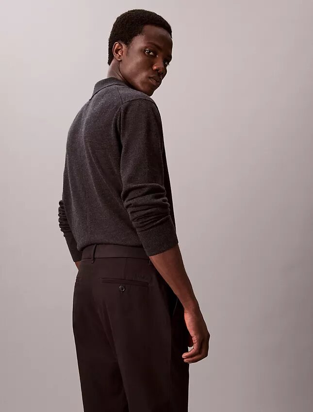 Pantalon chino slim fuselé en satin de coton Pantalon chino slim fuselé en satin de coton