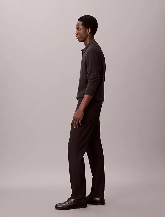 Pantalon chino slim fuselé en satin de coton Pantalon chino slim fuselé en satin de coton