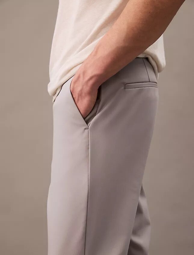 Pantalon chino stretch moderne Pantalon chino stretch moderne