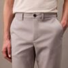 Pantalon chino stretch moderne Pantalon chino stretch moderne