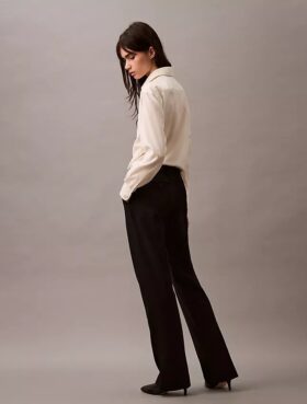 Pantalon classique en gabardine de laine