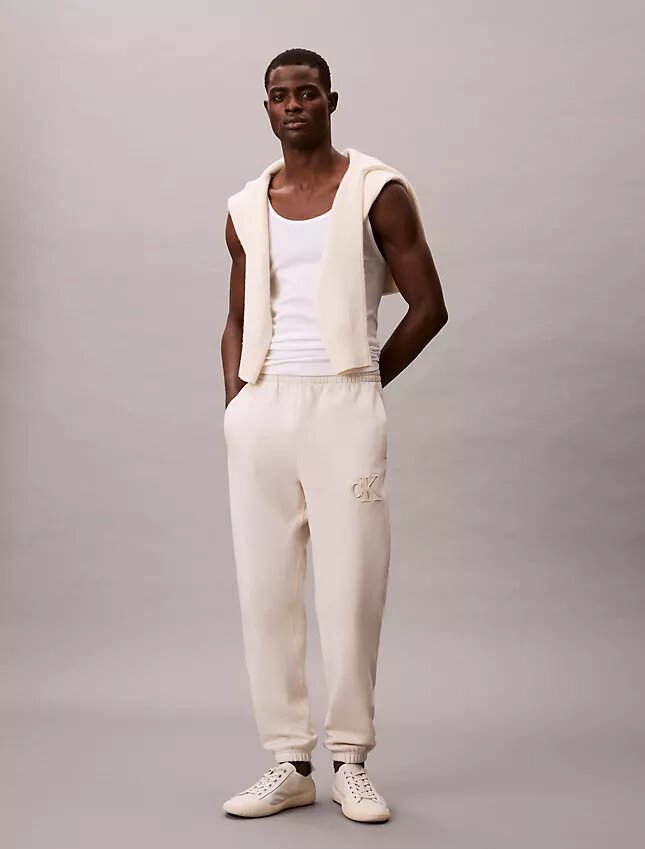 Pantalon de jogging avec patch Monogram en molleton Pantalon de jogging avec patch Monogram en molleton