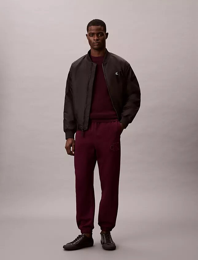 Pantalon de jogging avec patch Monogram en molleton Pantalon de jogging avec patch Monogram en molleton