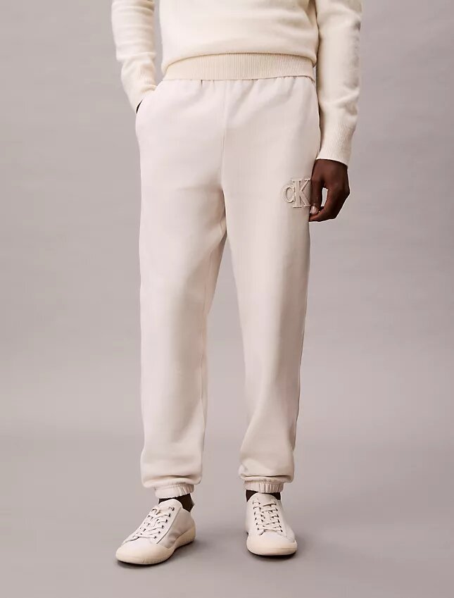 Pantalon de jogging avec patch Monogram en molleton Pantalon de jogging avec patch Monogram en molleton
