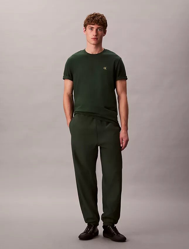 Pantalon de jogging en molleton haut de gamme Pantalon de jogging en molleton haut de gamme