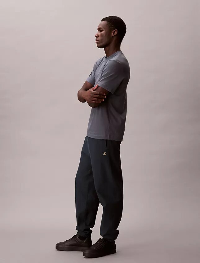 Pantalon de jogging en molleton haut de gamme Pantalon de jogging en molleton haut de gamme
