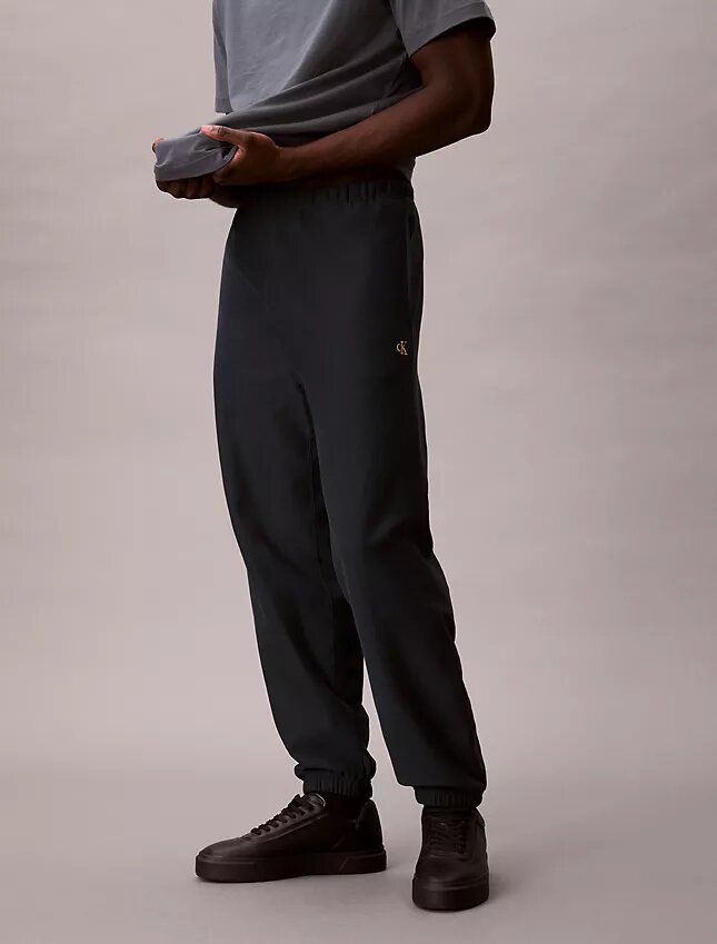 Pantalon de jogging en molleton haut de gamme Pantalon de jogging en molleton haut de gamme