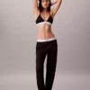 Pantalon de jogging en tissu éponge moderne Pantalon de jogging en tissu éponge moderne