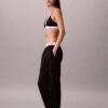 Pantalon de jogging en tissu éponge moderne Pantalon de jogging en tissu éponge moderne
