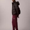 Pantalon de survêtement en molleton avec motif Monogram superposé Pantalon de survêtement en molleton avec motif Monogram superposé