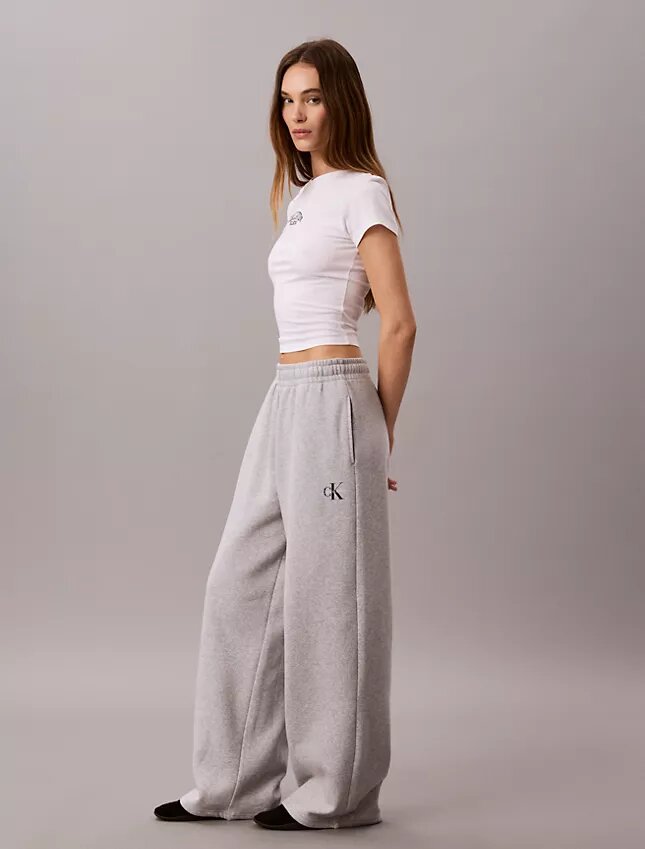 Pantalon de survêtement à jambes larges en molleton Monologo Pantalon de survêtement à jambes larges en molleton Monologo