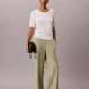 Pantalon de voyage en crêpe extensible Pantalon de voyage en crêpe extensible