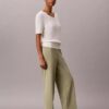 Pantalon de voyage en crêpe extensible Pantalon de voyage en crêpe extensible