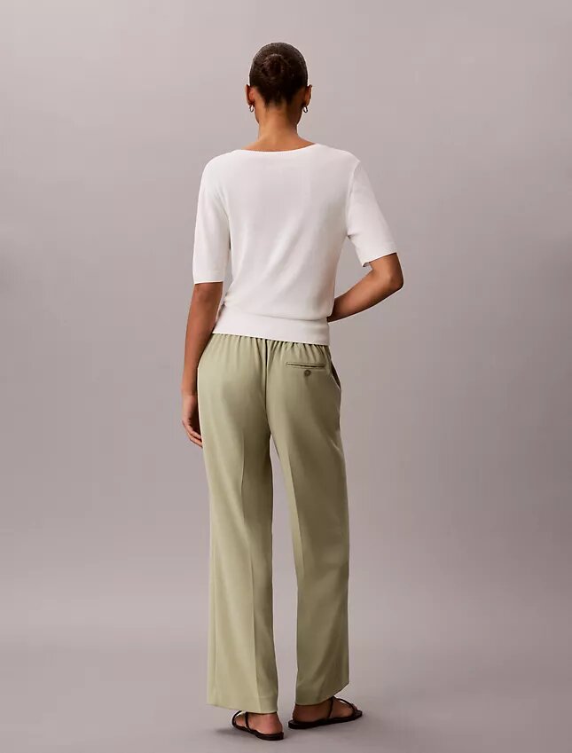 Pantalon de voyage en crêpe extensible Pantalon de voyage en crêpe extensible