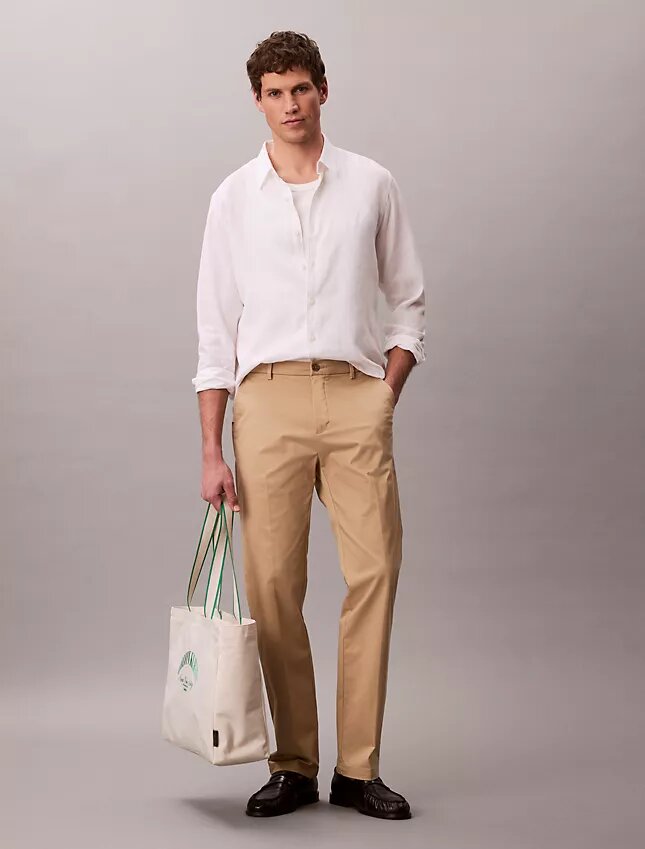 Pantalon droit en Cotton Stretch Pantalon droit en Cotton Stretch