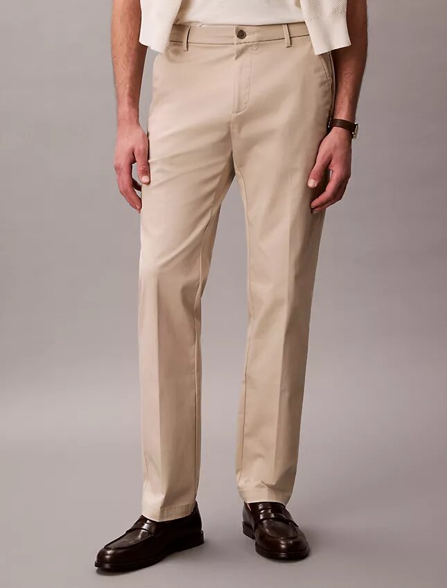 Pantalon droit en Cotton Stretch Pantalon droit en Cotton Stretch