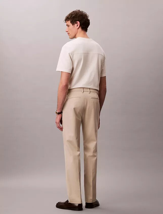 Pantalon droit en Cotton Stretch Pantalon droit en Cotton Stretch