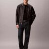 Pantalon droit en daim style années 90 Pantalon droit en daim style années 90