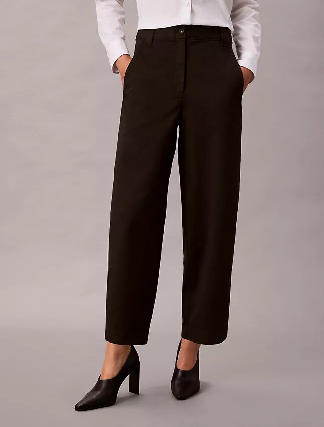 Pantalon droit en sergé de coton Cotton Stretch Pantalon droit en sergé de coton Cotton Stretch