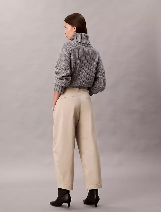 Pantalon droit en sergé de coton Cotton Stretch Pantalon droit en sergé de coton Cotton Stretch