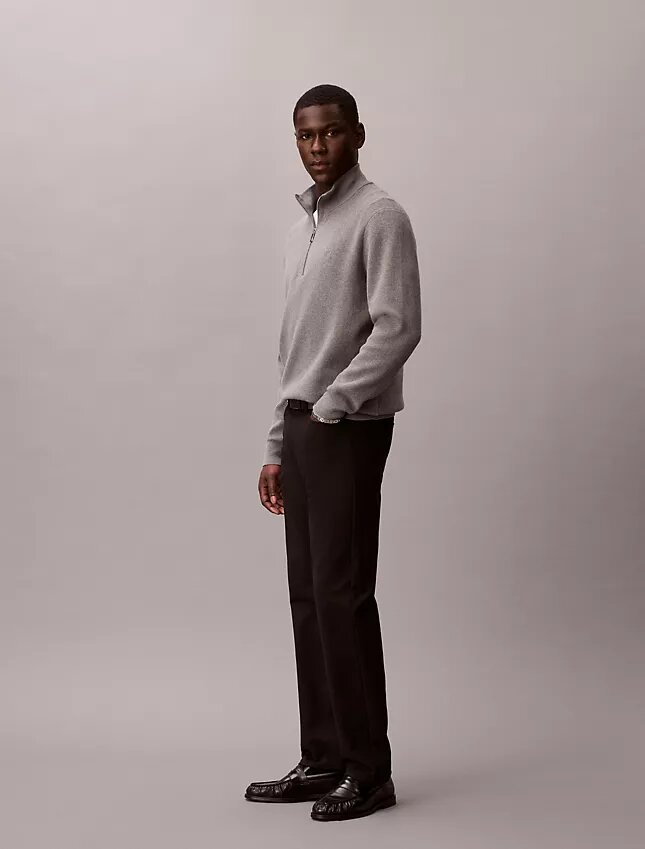 Pantalon droit standard extensible à 5 poches Pantalon droit standard extensible à 5 poches