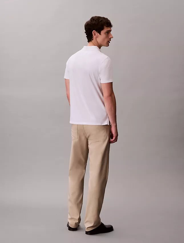 Pantalon droit standard extensible à 5 poches Pantalon droit standard extensible à 5 poches