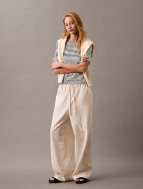 Pantalon en lin et coton avec cordon de serrage Pantalon en lin et coton avec cordon de serrage
