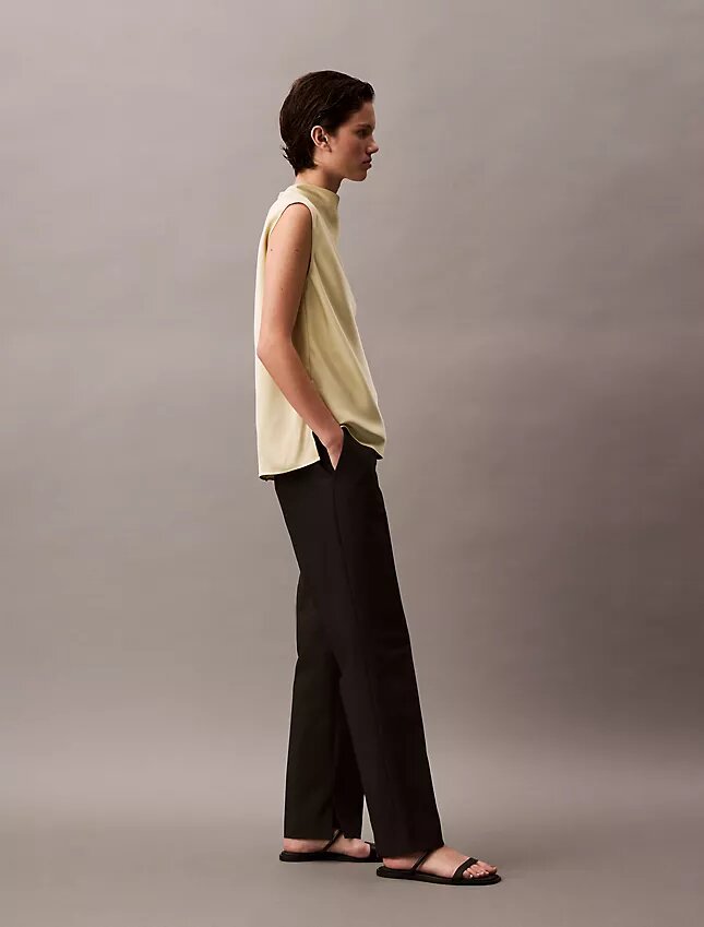 Pantalon fuselé extensible raffiné Pantalon fuselé extensible raffiné