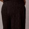 Pantalon à jambes larges en ponte rayé Pantalon à jambes larges en ponte rayé